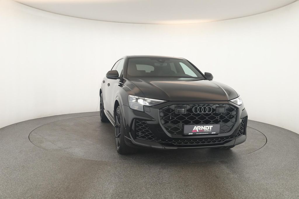 Audi RSQ8 2025
