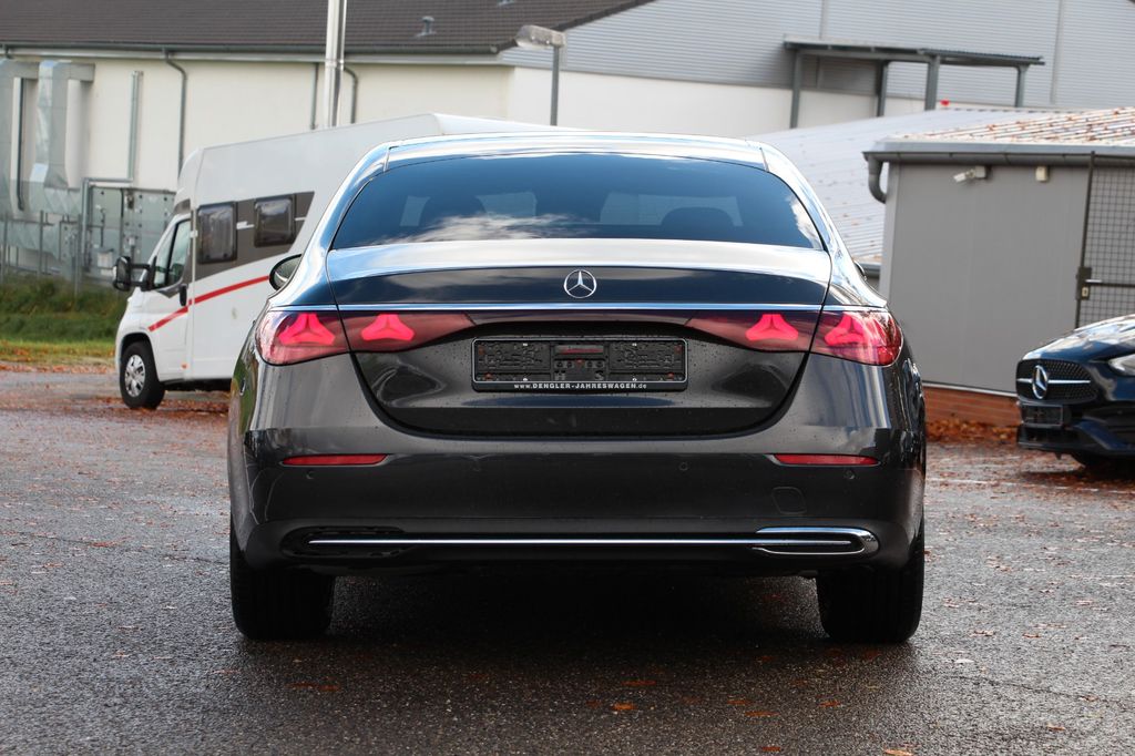 Mercedes-Benz E 200 2024