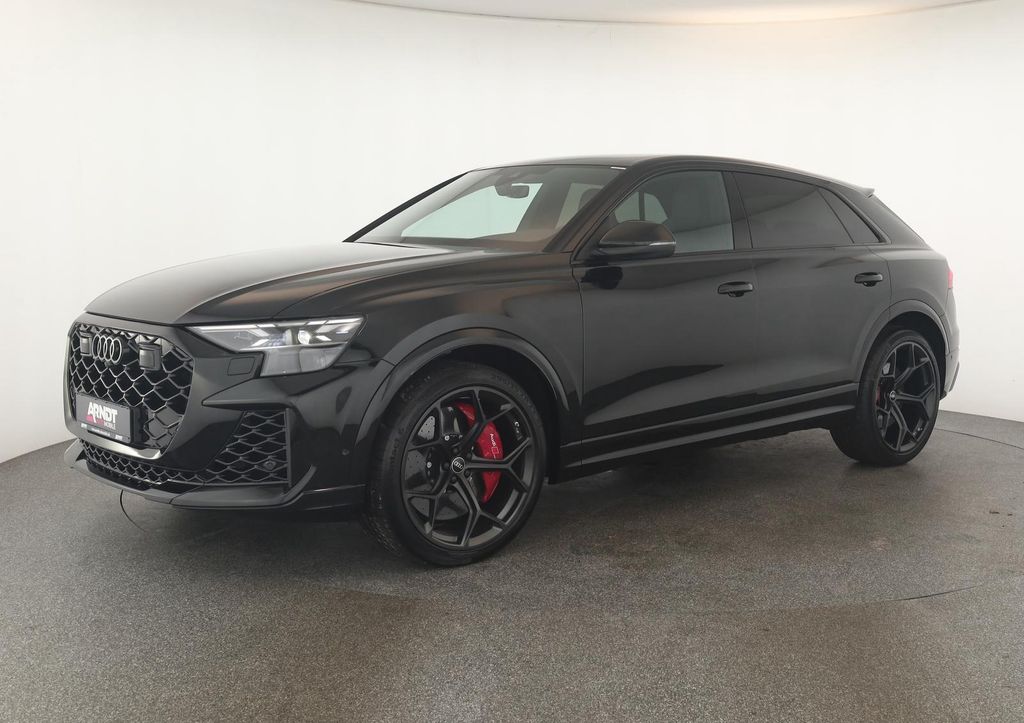 Audi RSQ8 2025
