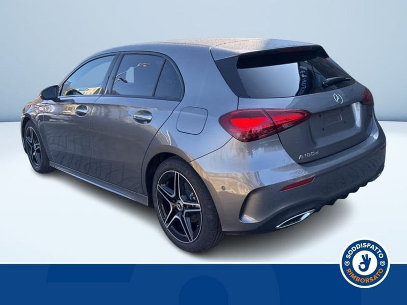 Mercedes-Benz A 180 2025