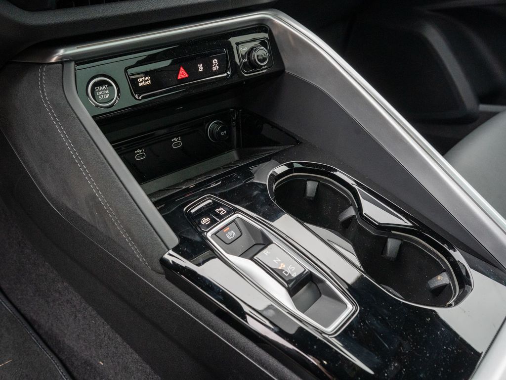 Audi Q5 2025