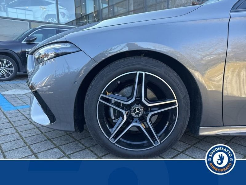 Mercedes-Benz A 180 2025