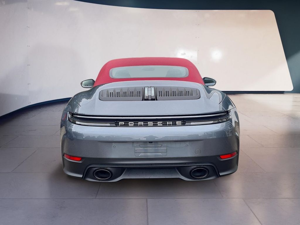 Porsche 992 2025