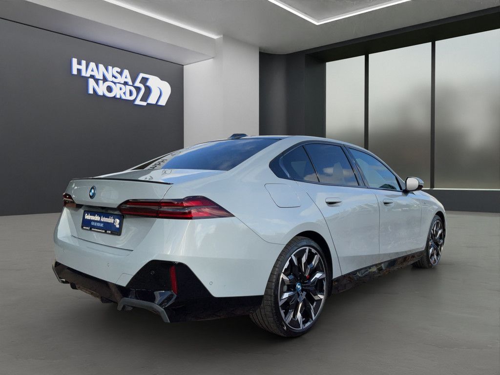 BMW i5 2023