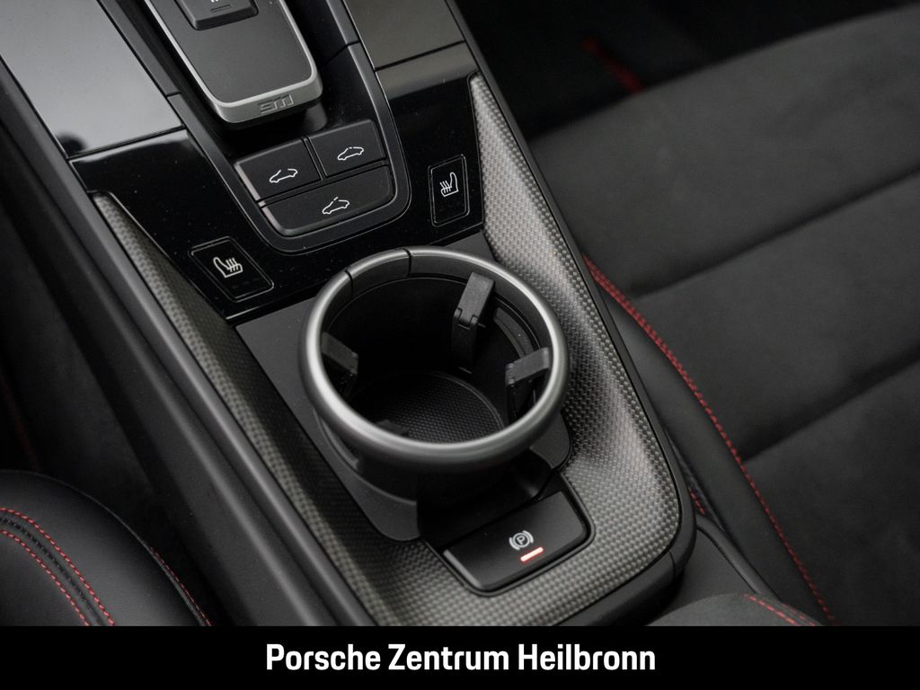 Porsche 992 2024