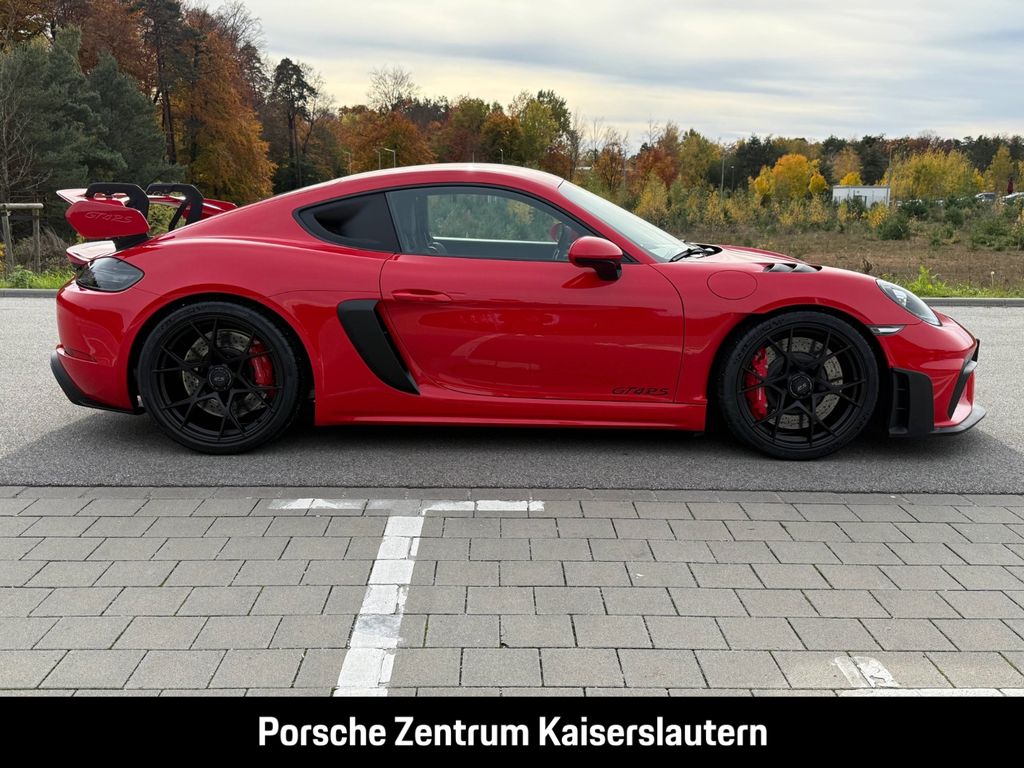 Porsche Cayman 2023
