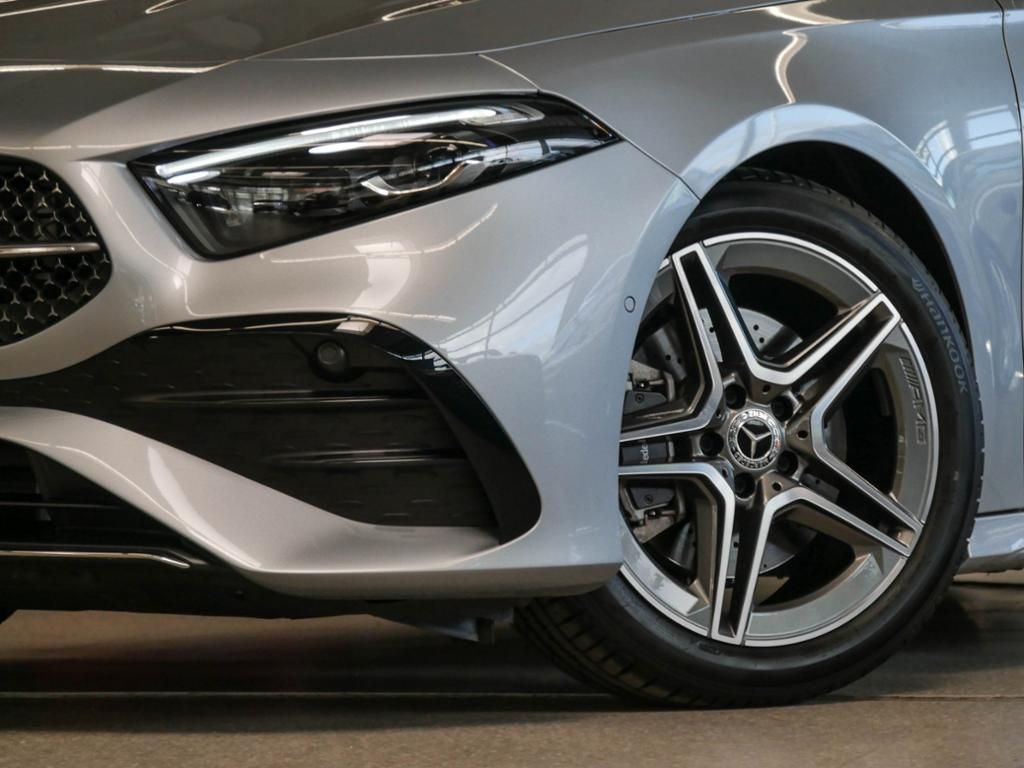 Mercedes-Benz A 220 2024