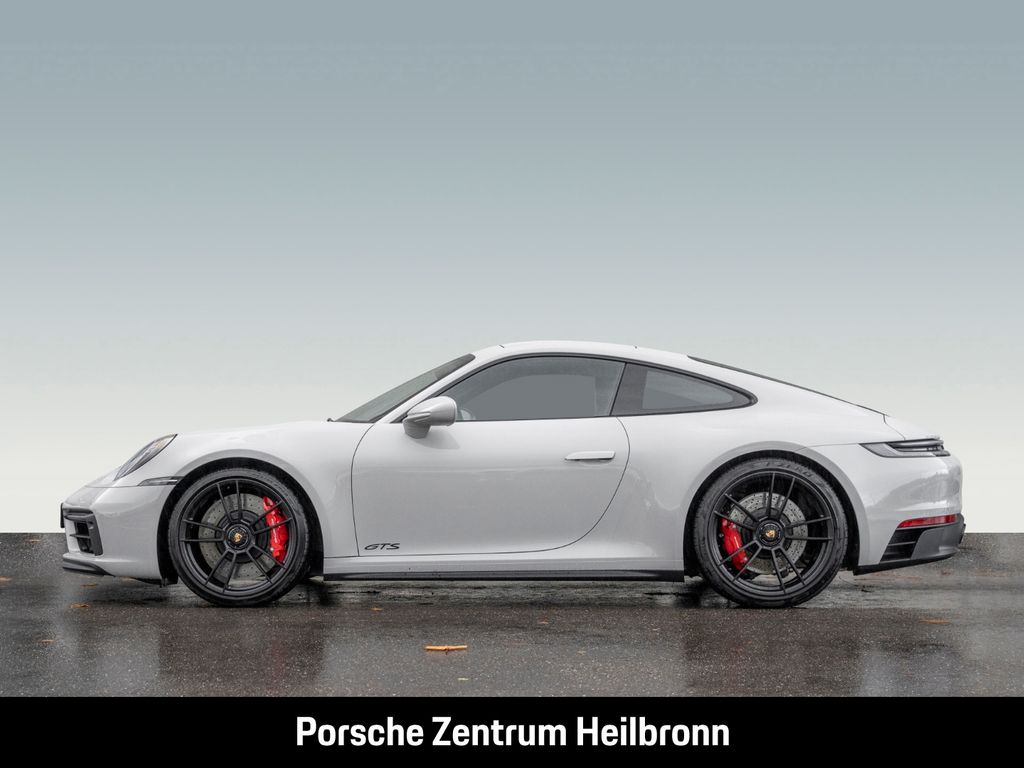 Porsche 992 2024