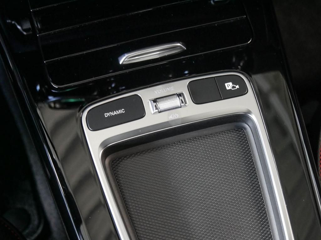 Mercedes-Benz A 220 2024
