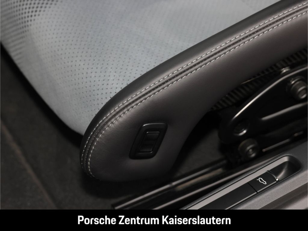 Porsche Cayman 2023