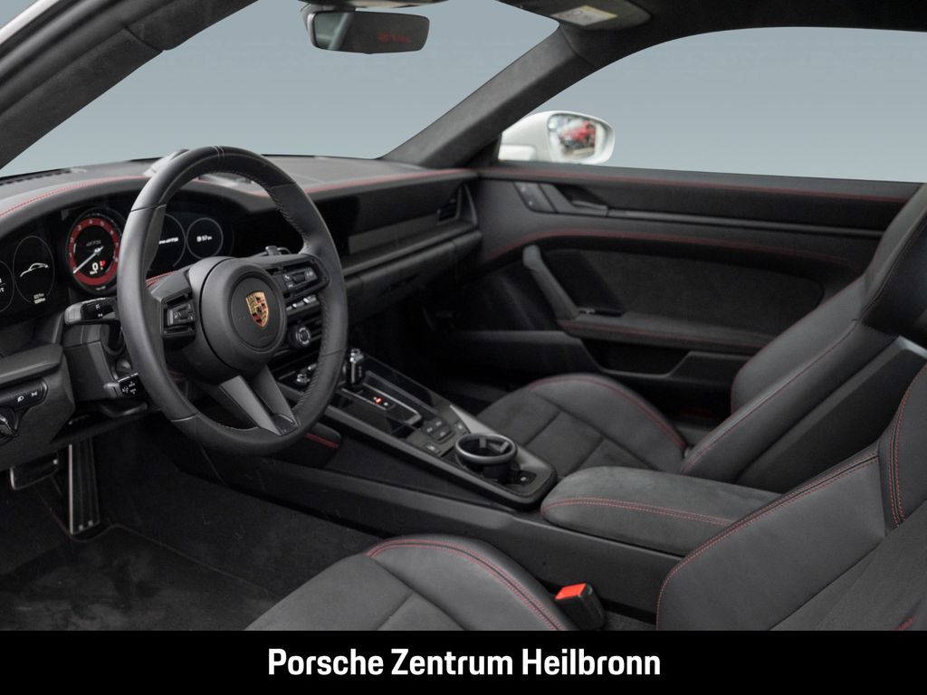 Porsche 992 2024