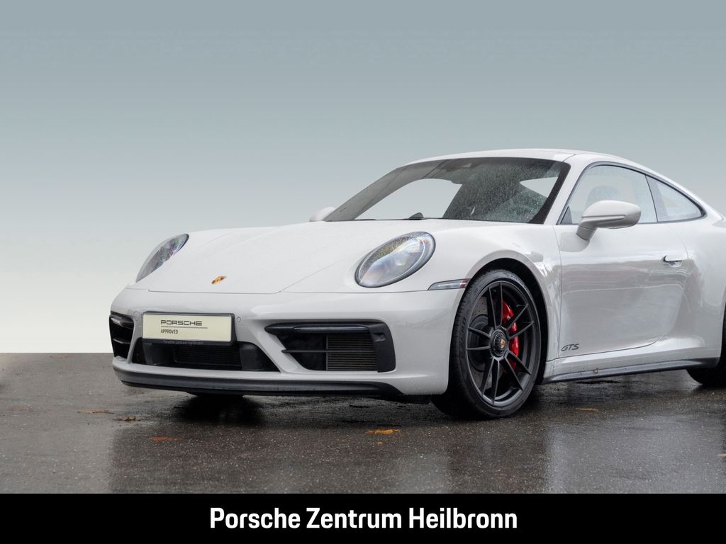 Porsche 992 2024