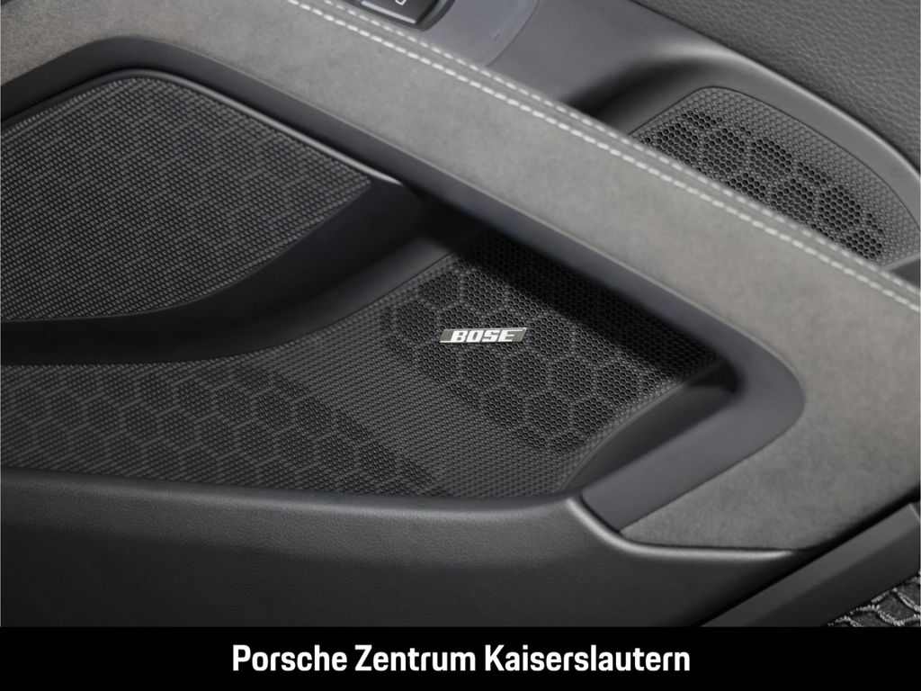 Porsche Cayman 2023
