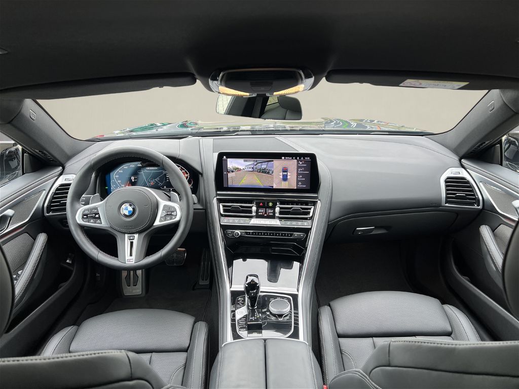 BMW M850 2024