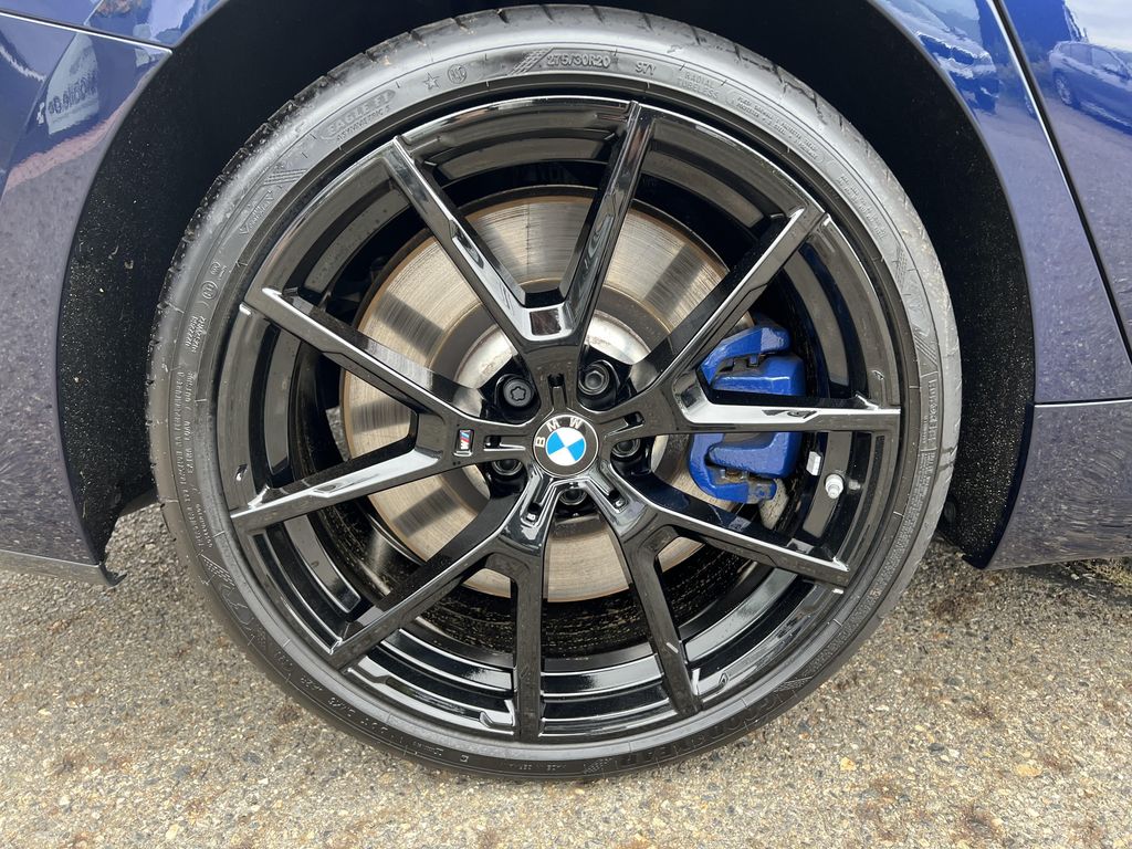 BMW M850 2024