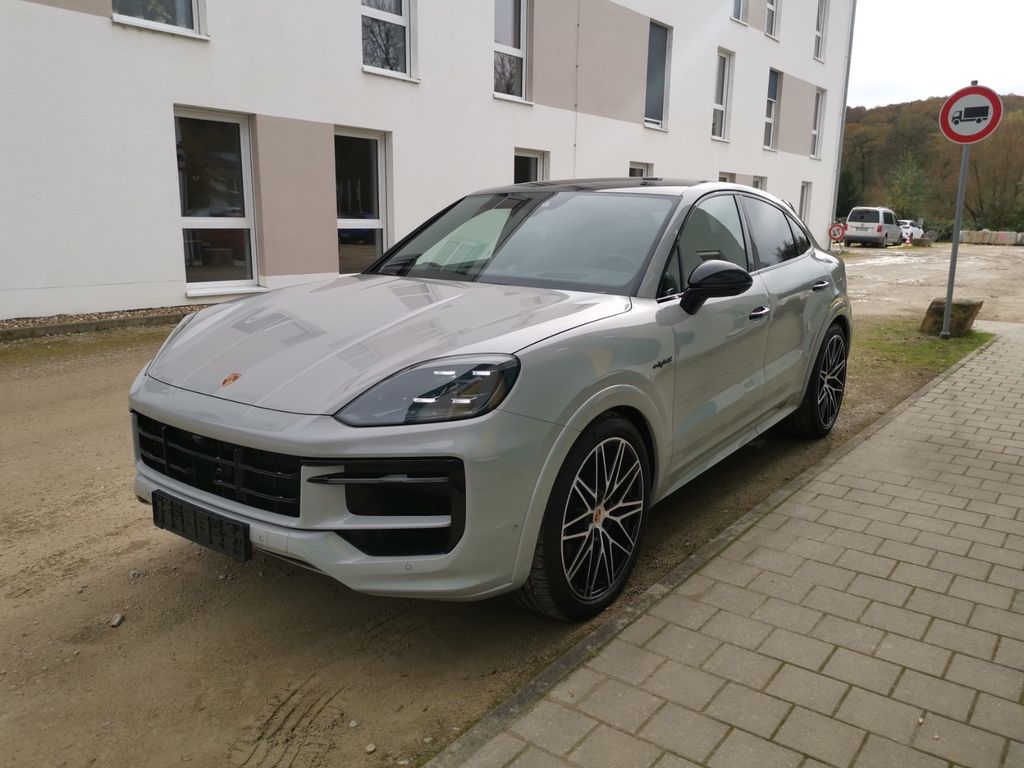 Porsche Cayenne 2025