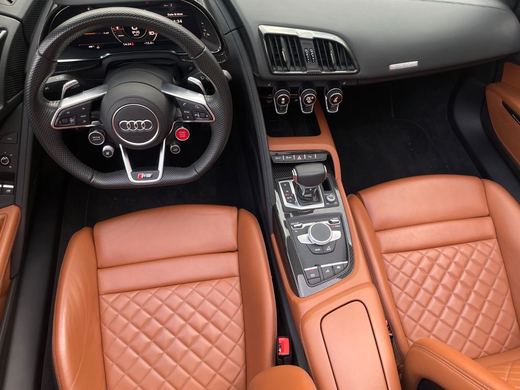 Audi R8 2020