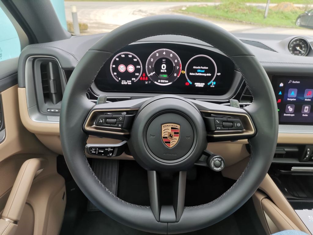 Porsche Cayenne 2025