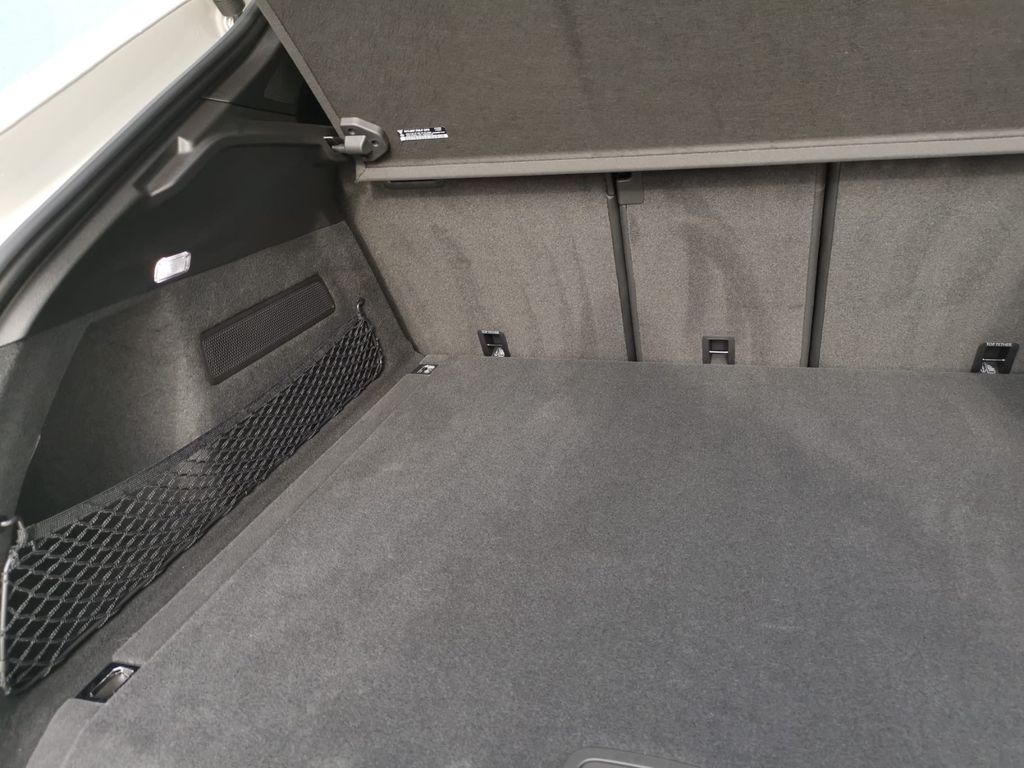 Porsche Cayenne 2025