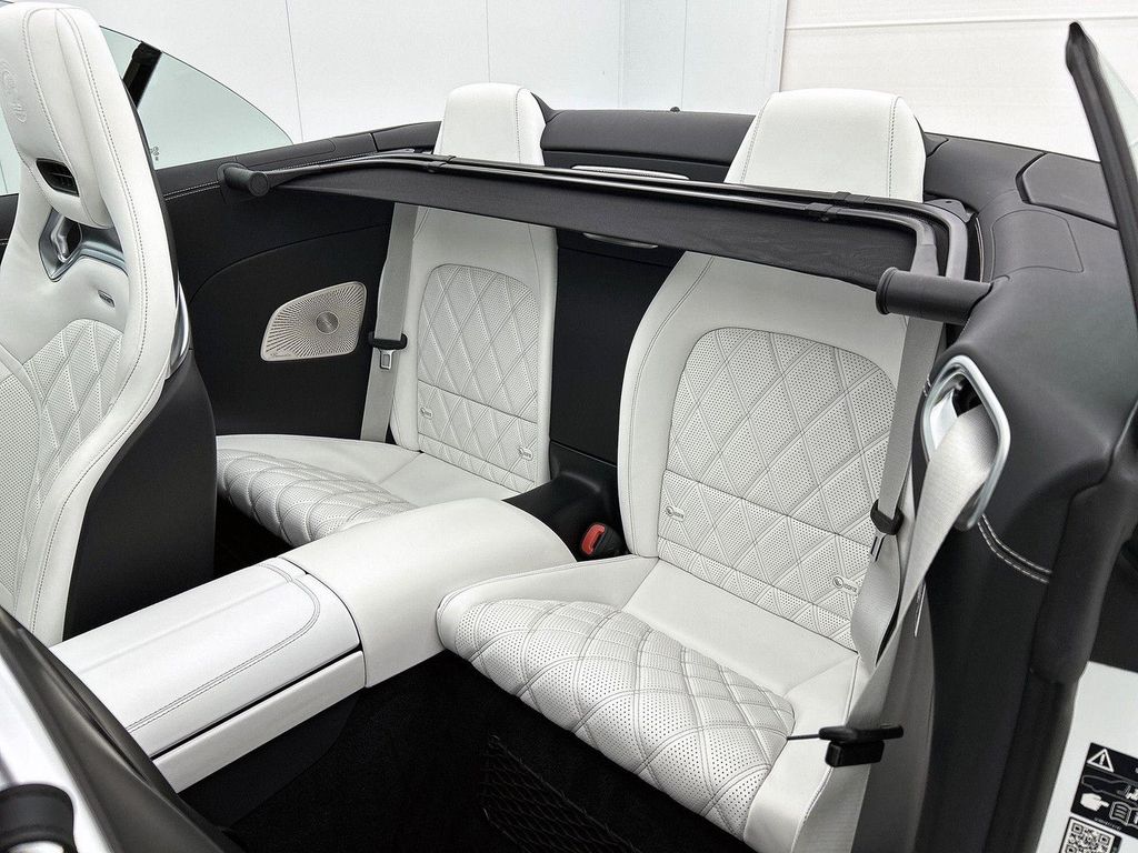 Mercedes-Benz SL 63 AMG 2024
