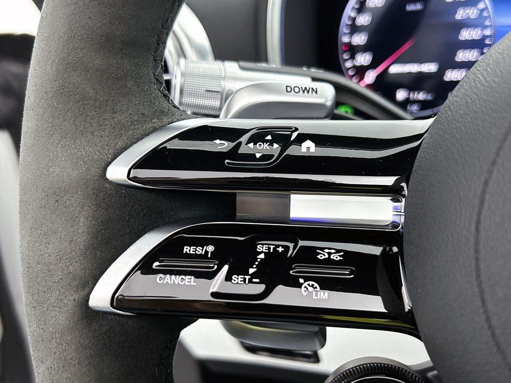 Mercedes-Benz SL 63 AMG 2024