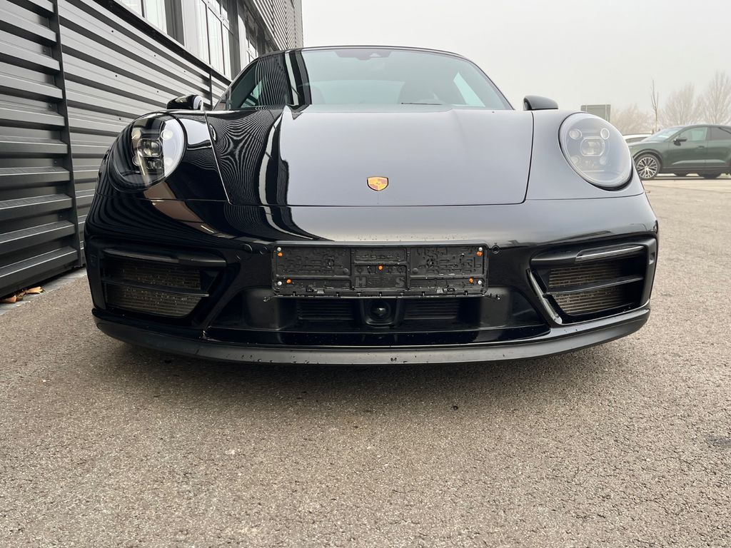 Porsche 992 2023