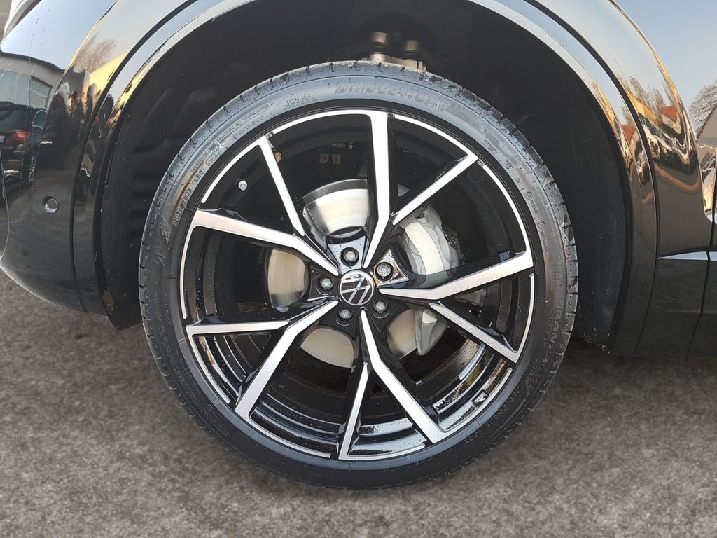 Volkswagen Touareg 2025