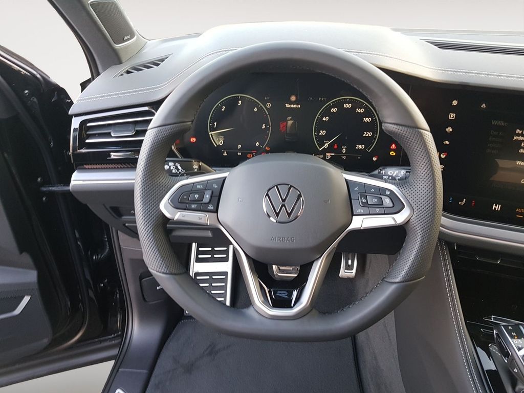 Volkswagen Touareg 2025