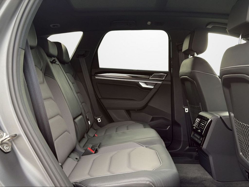 Volkswagen Touareg 2025