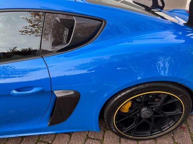 Porsche Cayman 2025
