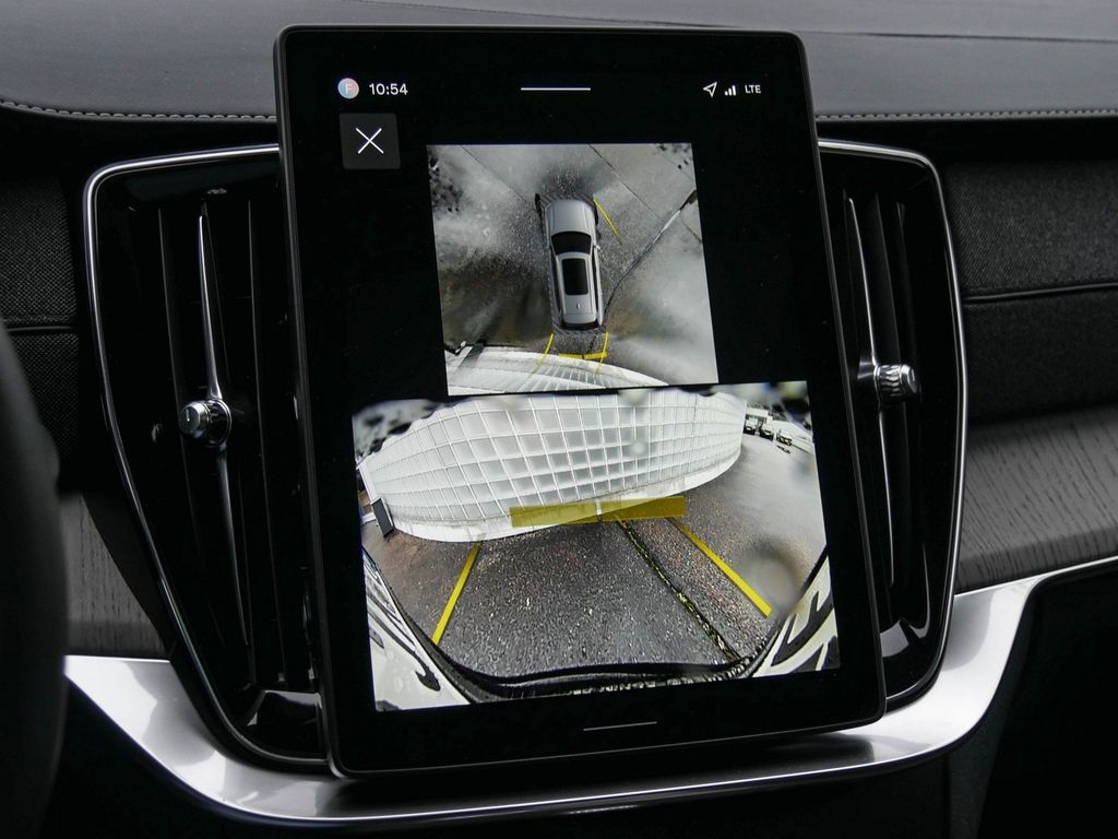 Volvo XC90 2025