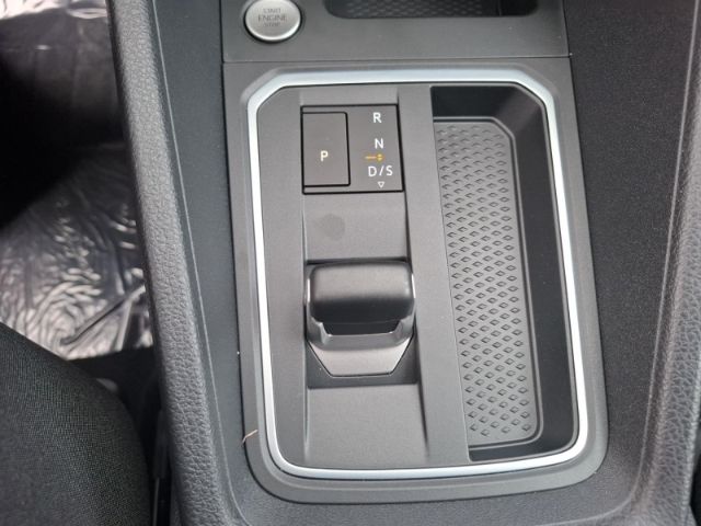 Ford Grand Tourneo 2025