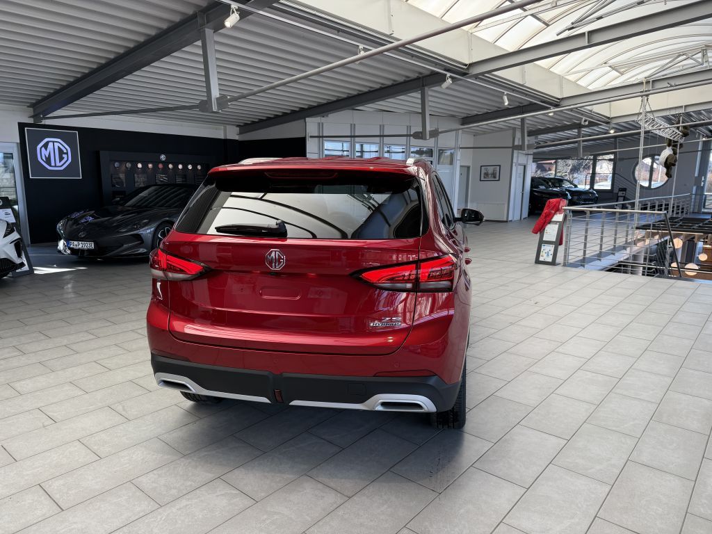 MG ZS