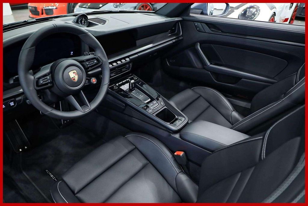 Porsche 992 2025