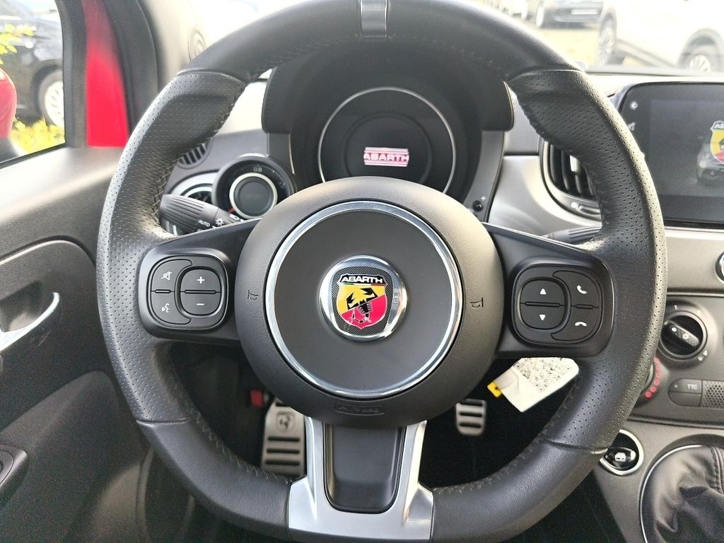 Abarth 595C 2023