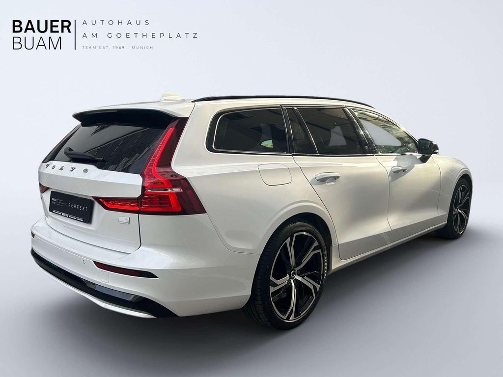 Volvo V60 2022