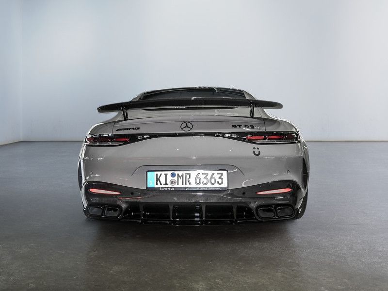 Mercedes-Benz AMG GT 2025