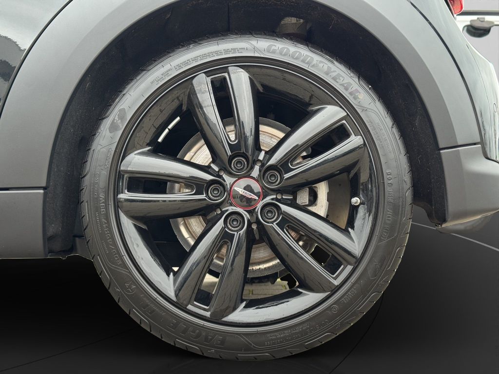 MINI Cooper Cabrio 2024