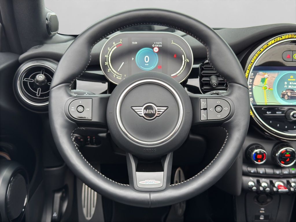 MINI Cooper Cabrio 2024