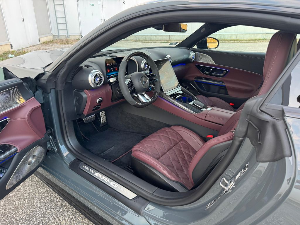 Mercedes-Benz AMG GT 2025