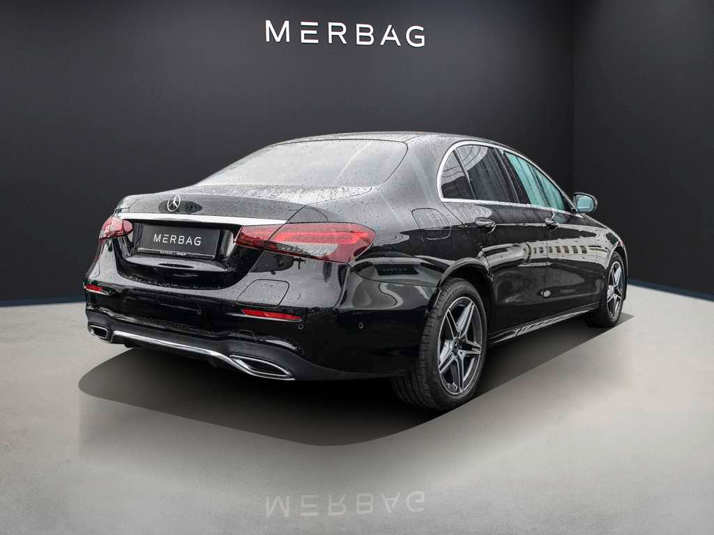 Mercedes-Benz E 300 2022