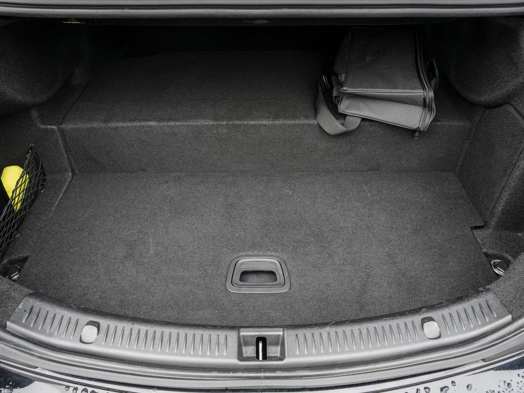 Mercedes-Benz E 300 2022