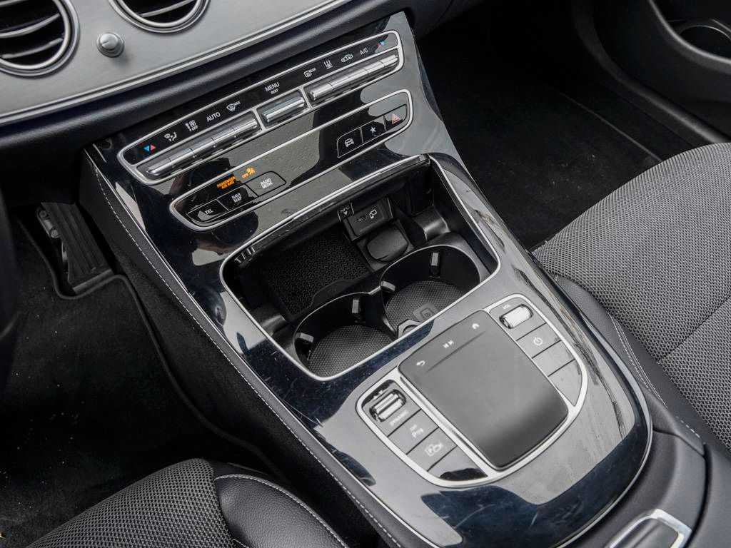Mercedes-Benz E 300 2022
