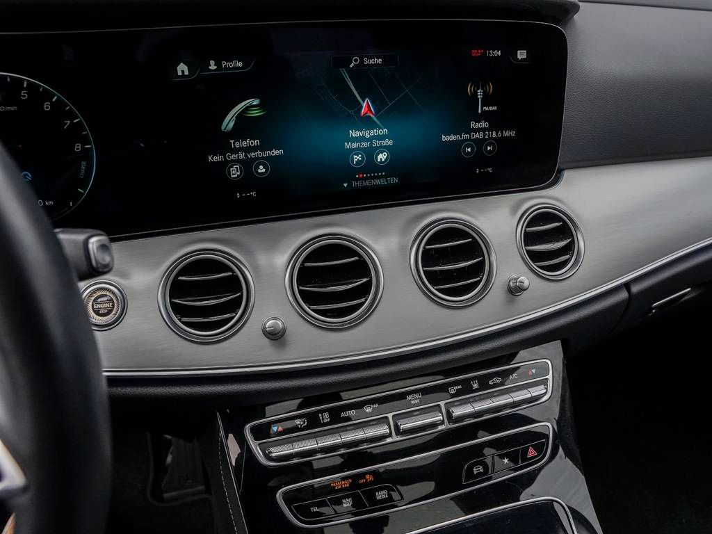 Mercedes-Benz E 300 2022