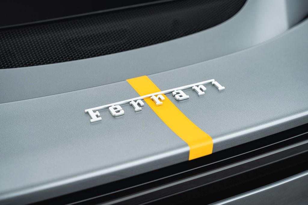 Ferrari 296 GTS 2024