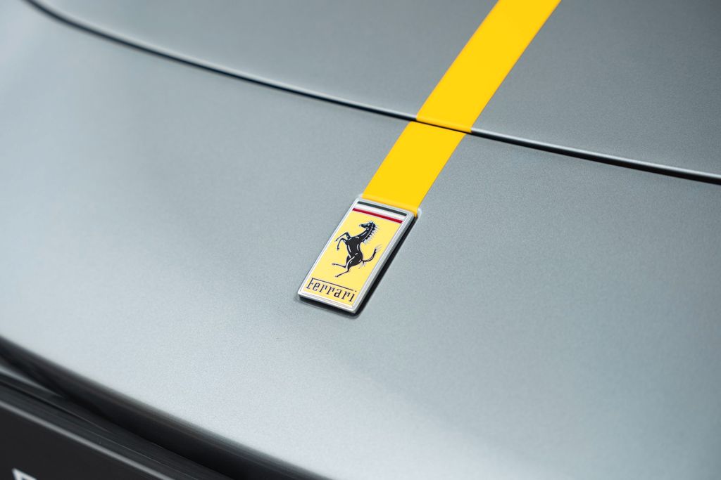 Ferrari 296 GTS 2024