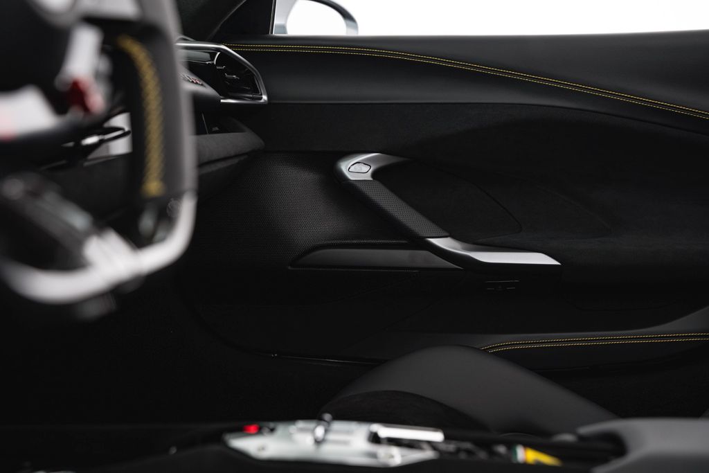 Ferrari 296 GTS 2024