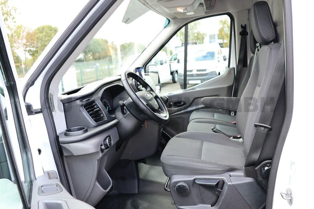 Ford Transit 2021