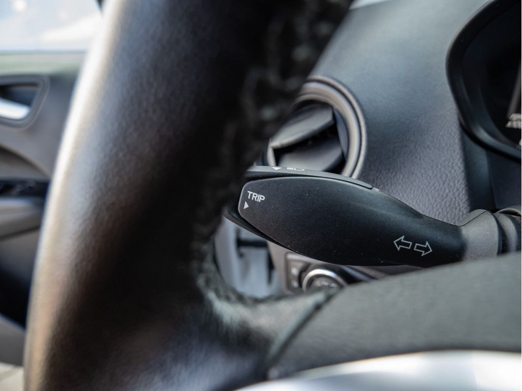 Ford Transit Courier 2023