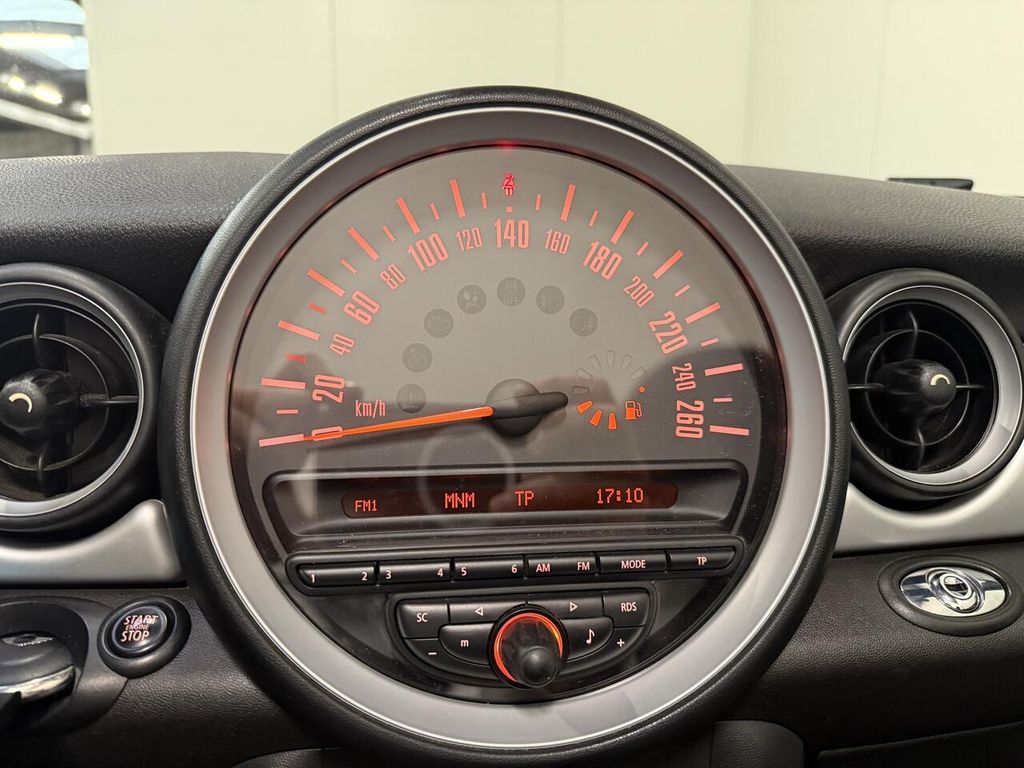 MINI ONE 2015